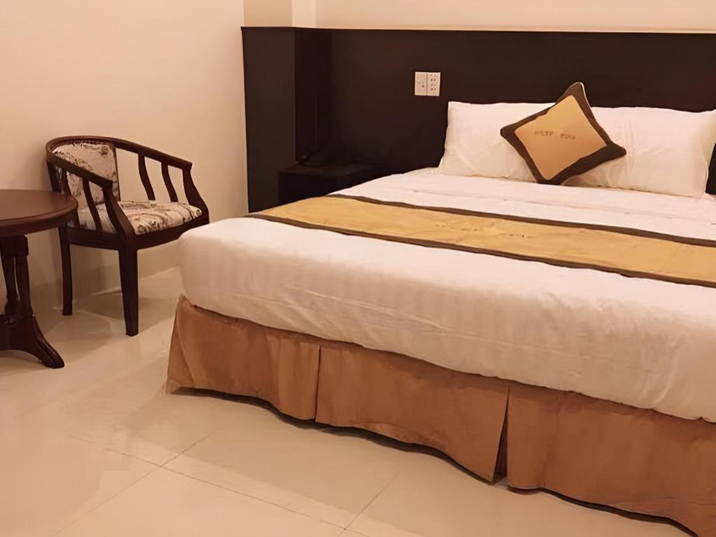 Lucky Star Hotel Буонметхуот Экстерьер фото